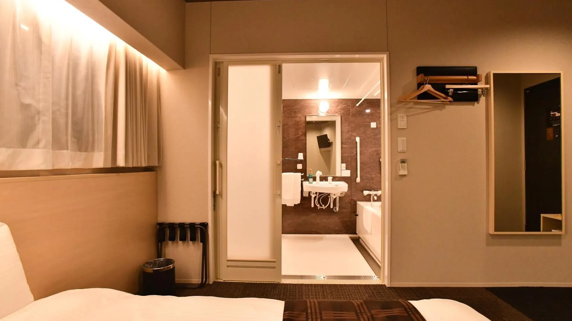 Fl Hotel Dotonbori Oszaka